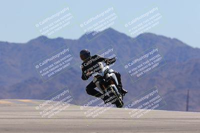 media/Mar-24-2025-Moto Forza (Mon) [[57ce5c5cff]]/3-Beginner Group/Session 4 (Turn 9)/